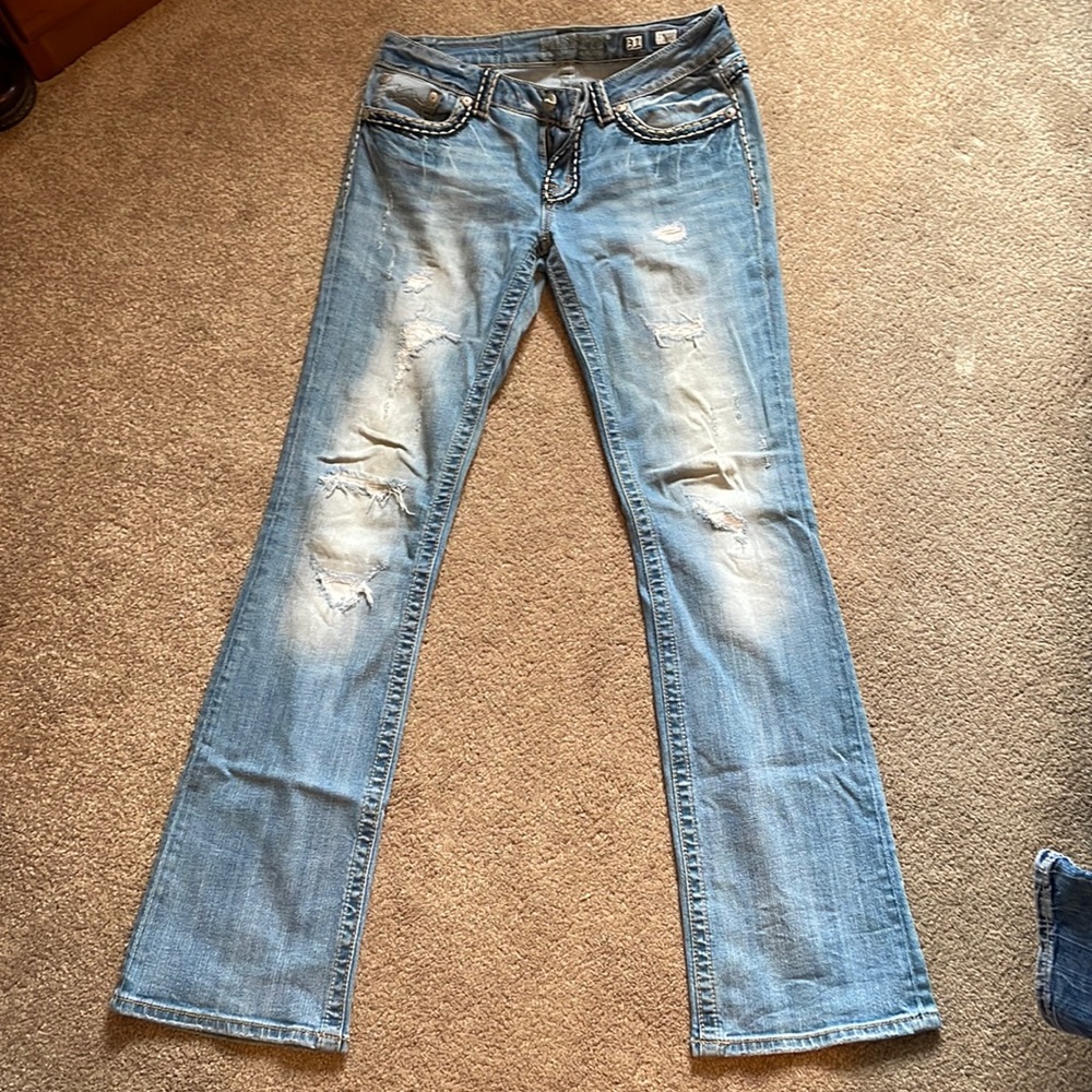 Miss Me boot cut low rise size 31